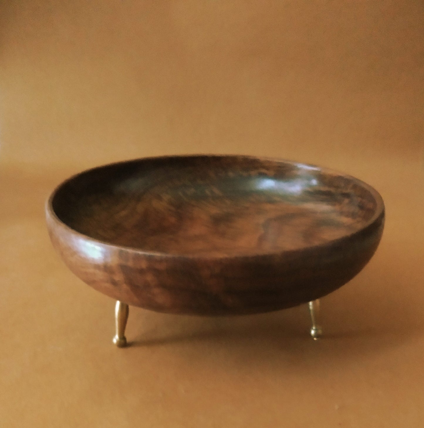 Aurum Three-Legged Mini Cake Bowl